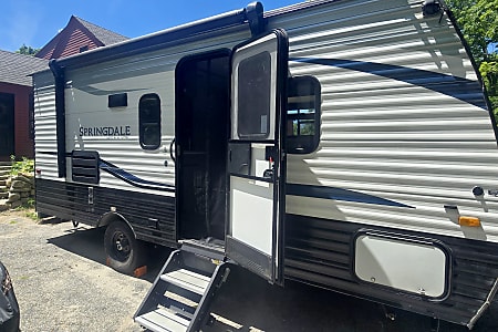 Travel trailer