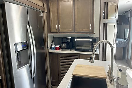 Travel trailer