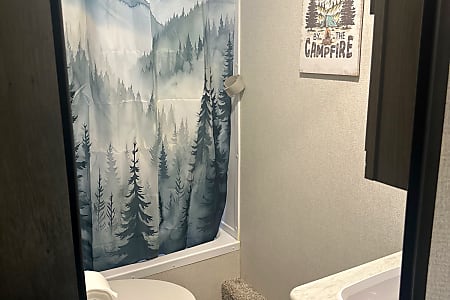 Travel trailer