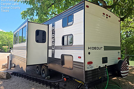 Travel trailer