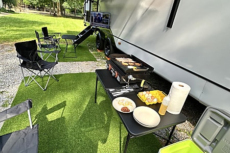 Travel trailer