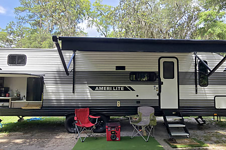 Travel trailer