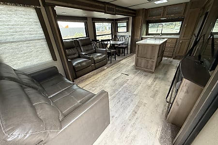 Travel trailer