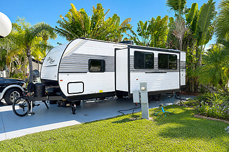 Travel trailer