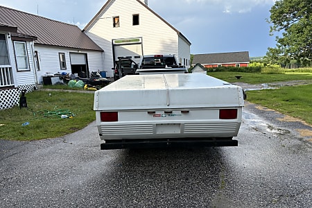 Folding trailer