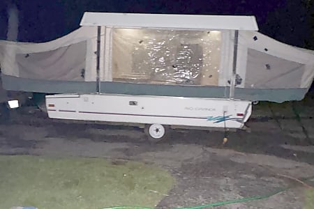 Folding trailer