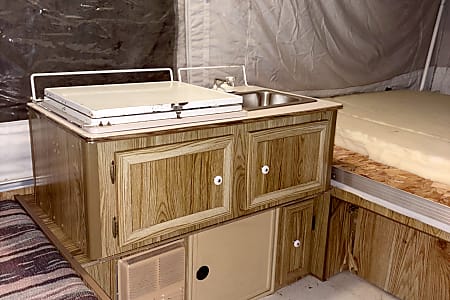 Folding trailer