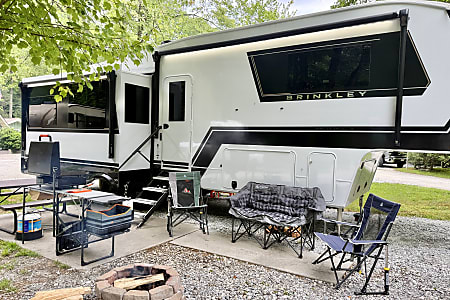 Fifth-wheel