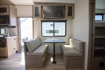 Fifth-wheel