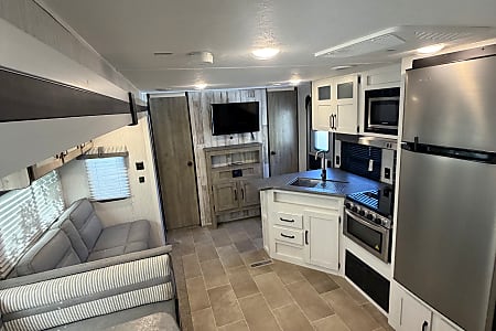 Travel trailer