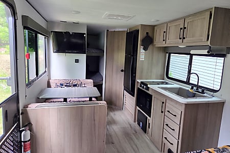 Travel trailer