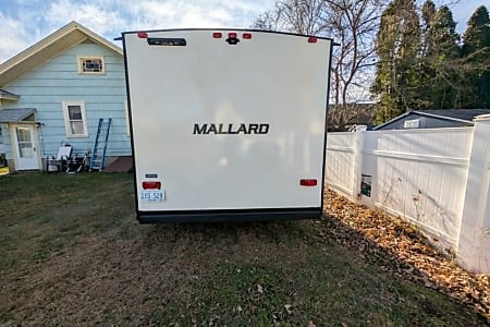 Travel trailer