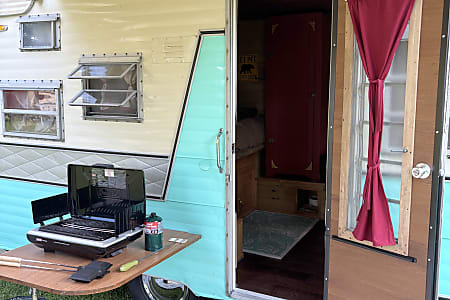 Travel trailer