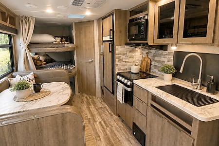 Travel trailer