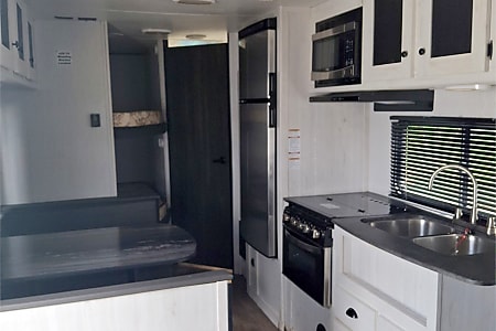 Travel trailer