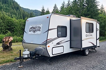 Travel trailer