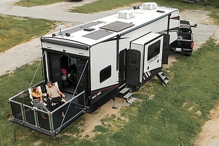 Fifth-wheel