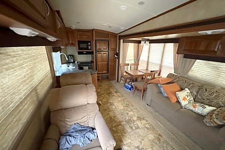 Fifth-wheel