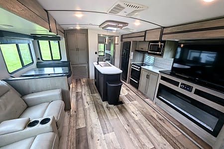 Travel trailer