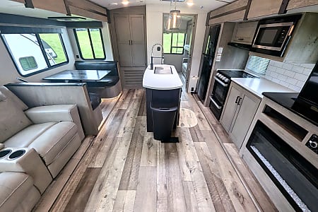 Travel trailer
