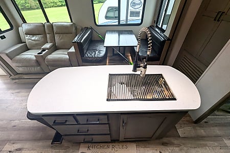 Travel trailer