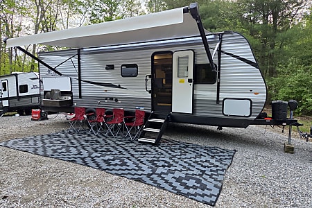 Travel trailer