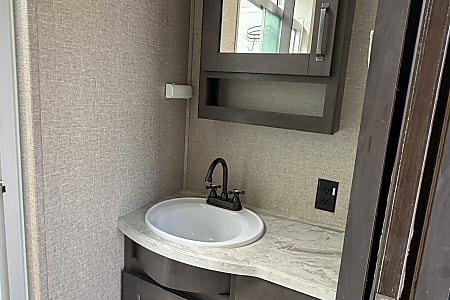 Travel trailer
