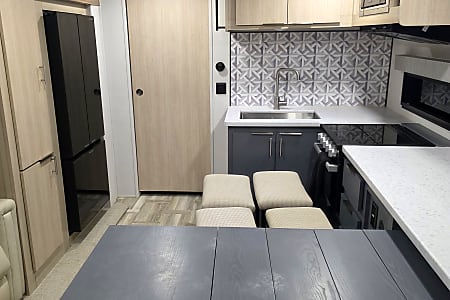 Travel trailer