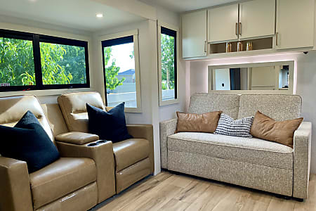 Travel trailer