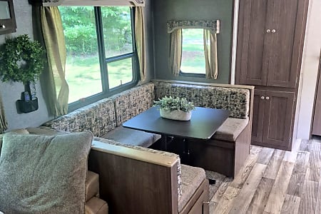 Travel trailer