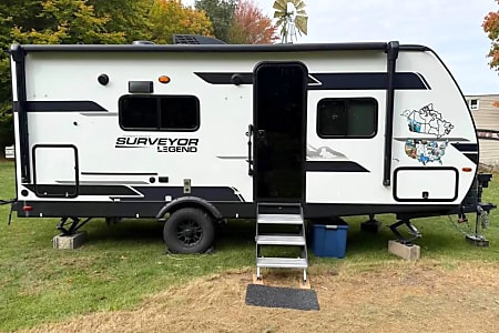 Travel trailer