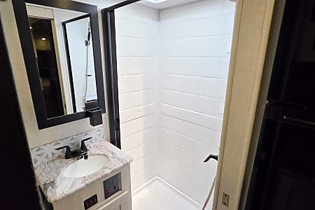 Travel trailer