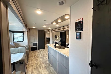Travel trailer