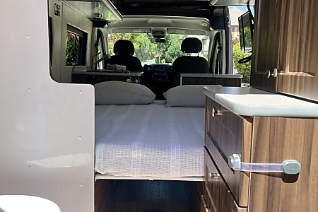 Camper van