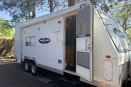 Toy hauler