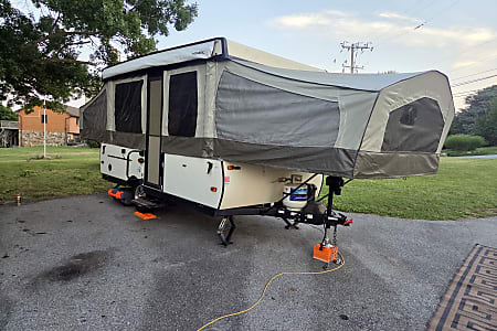 Folding trailer