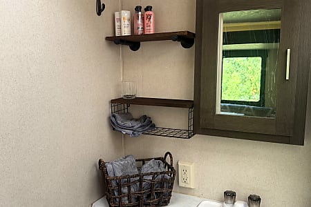 Travel trailer