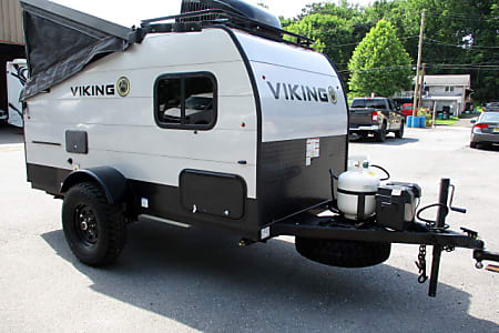 Folding trailer