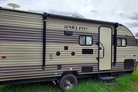 Travel trailer