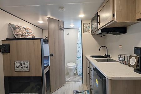 Travel trailer