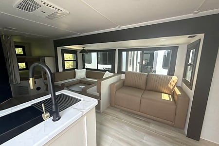 Travel trailer