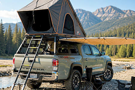Truck Camper