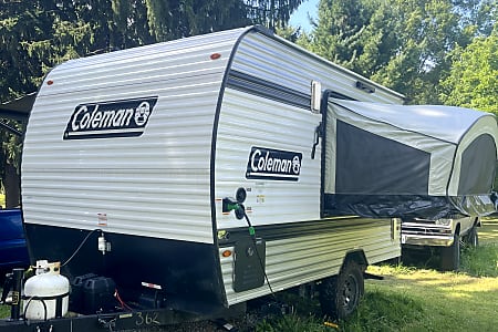 Toy hauler
