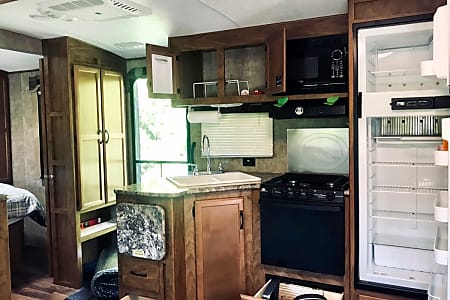 Travel trailer