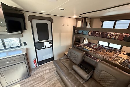 Travel trailer