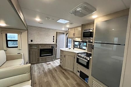 Travel trailer