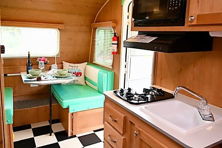 Travel trailer