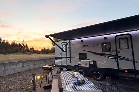 Travel trailer