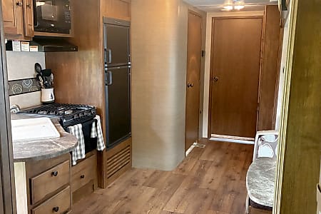 Travel trailer