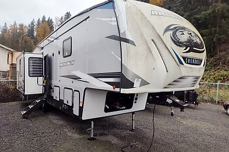 Fifth-wheel